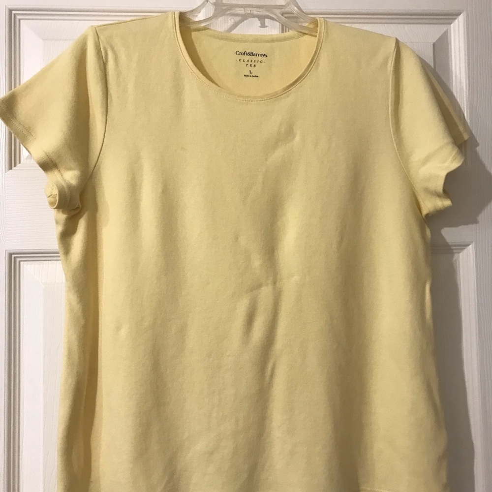 Croft & Barrow Yellow Tee